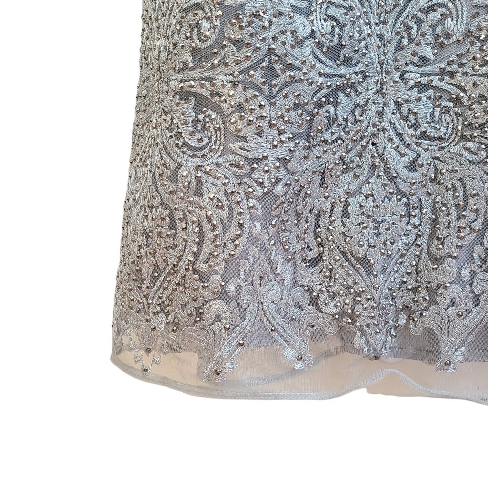 Cameron Blake Textured Silver Formal Gown, Size Medium - Picture 6 of 10